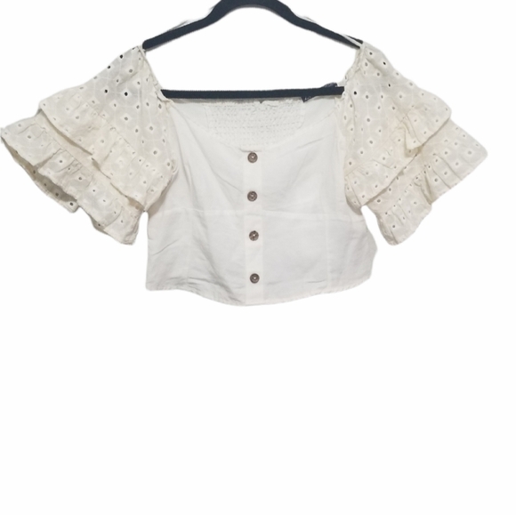 𝅺ZARA Beige embroidered ruffled sleeves, crop top,  size L. - Picture 7 of 16